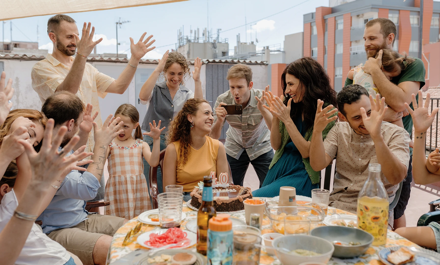 Escena de la película Sorda (2025), dirigida por Eva Libertad